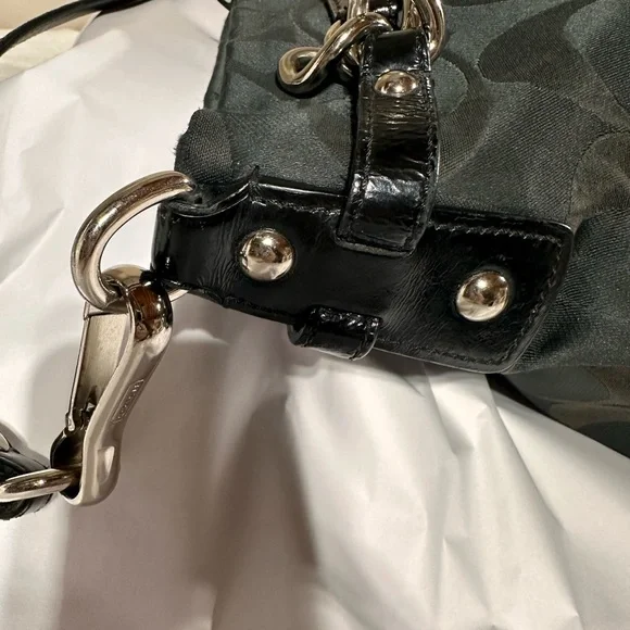 Coach Black Hobo Bag. - Picture 5 of 11